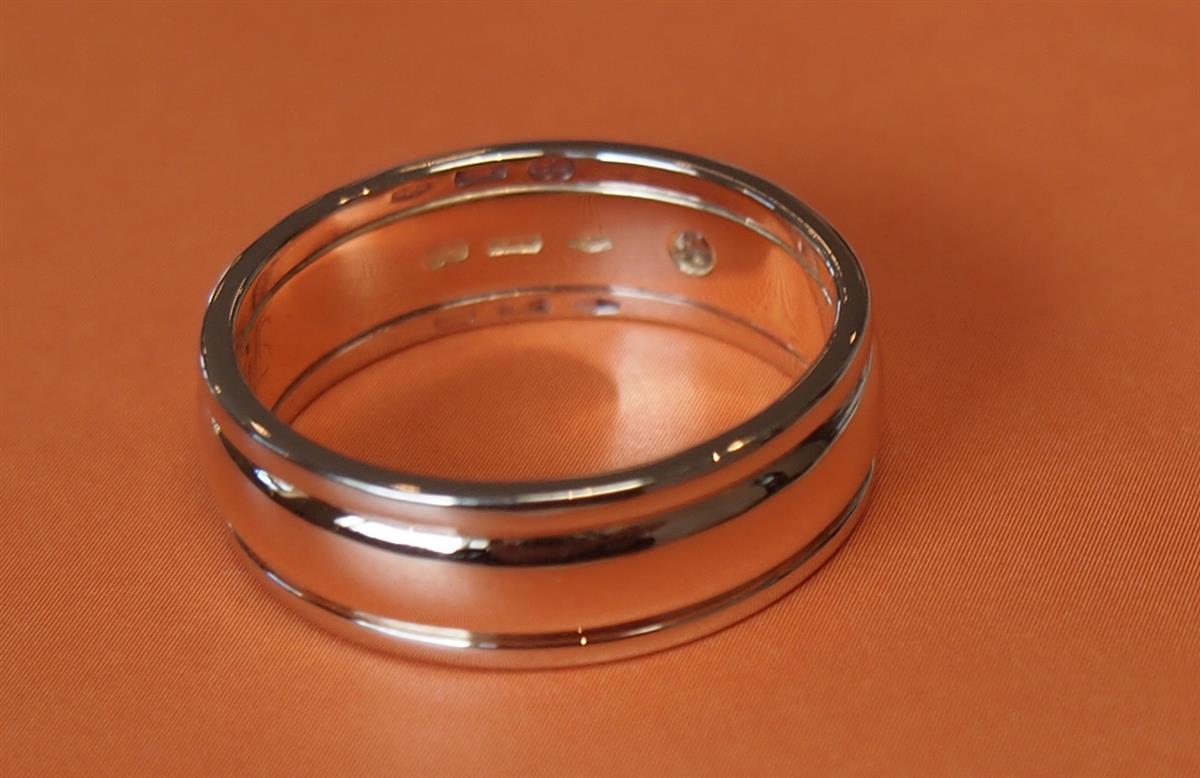 他店はこんなに綺麗にサイズ直ししてくれますか?