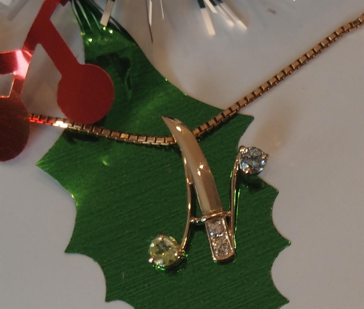 お母さんから娘さんへ”心の財産”のジュエリーリフォーム。。。