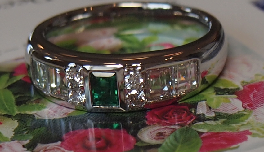 自分のデザインで厚みやはめ心地までも追求したジュエリーリフォーム。