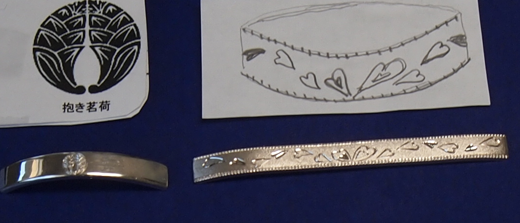 自分たちで考えた絵柄のデザインを手彫りした本当に二人だけの結婚指輪(マリッジリング)