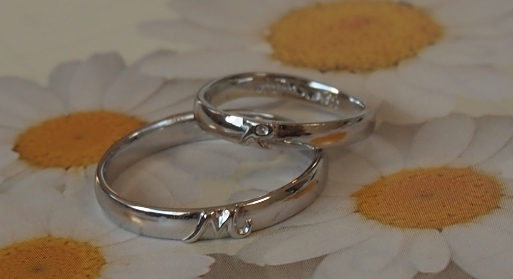 フル・オーダーは本当に大変な作業の結婚指輪(マリッジリング)なのです。。。