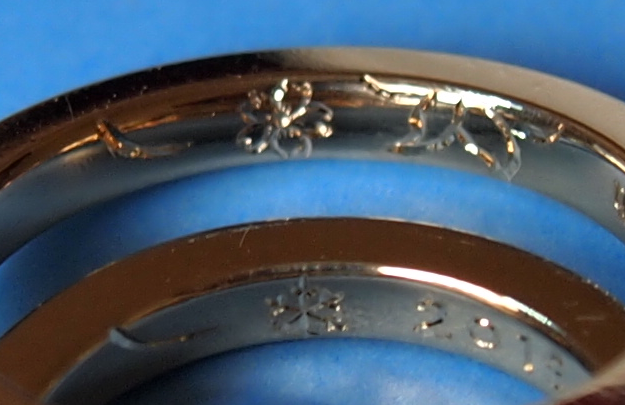 赤の他人とペアーになる結婚指輪では悲しすぎます。。。