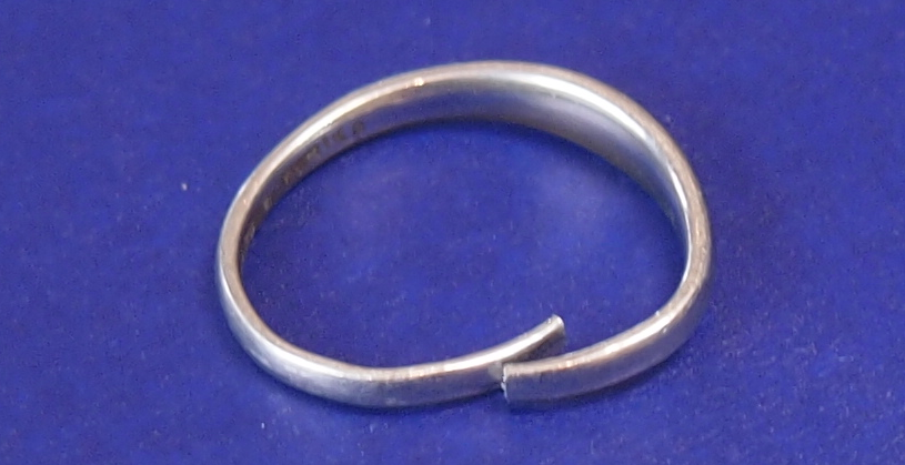 10年以上経っても丈夫で美しい手作り鍛造の結婚指輪(マリッジリング)。。。