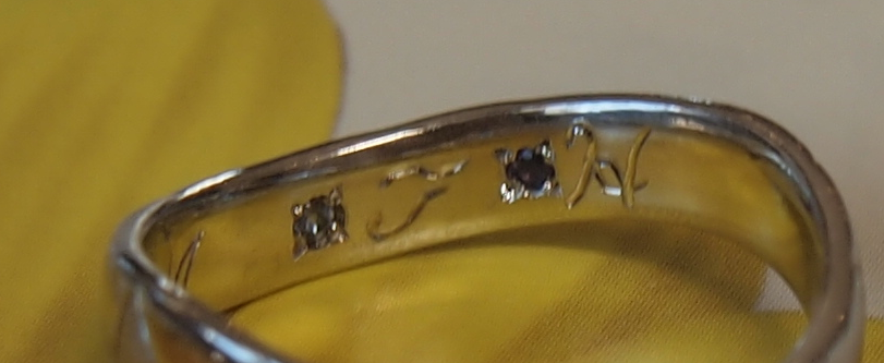 2016年に作ってくれた結婚指輪(マリッジリング)でもこんなに綺麗。。。